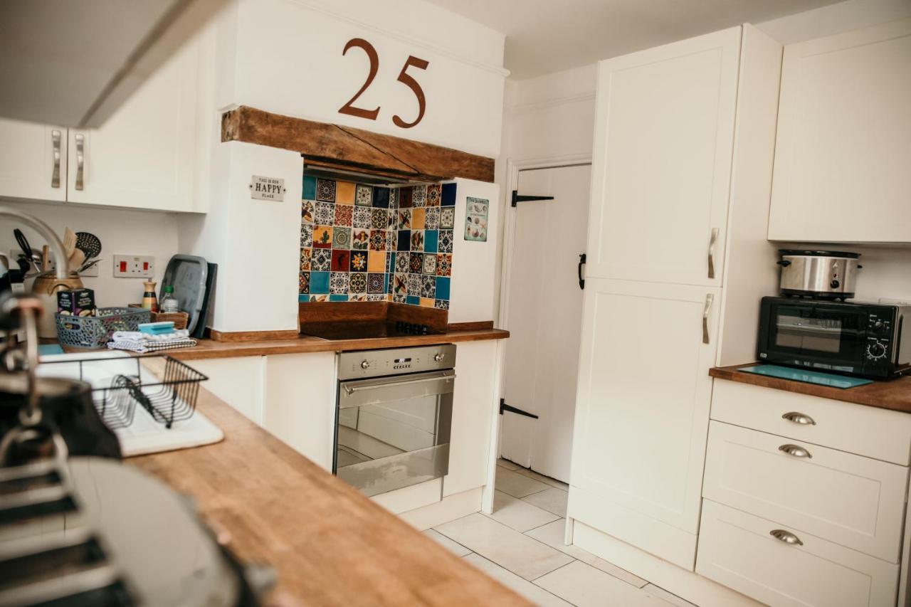 Charming 3 Bedroom Townhouse Weymouth Zewnętrze zdjęcie